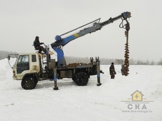 Установка опор японским ямобуром